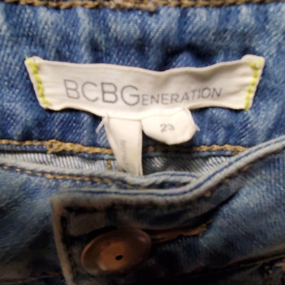BCBGeneration Womens Lace Inset Boyfriend Jean - Picture 7 of 8